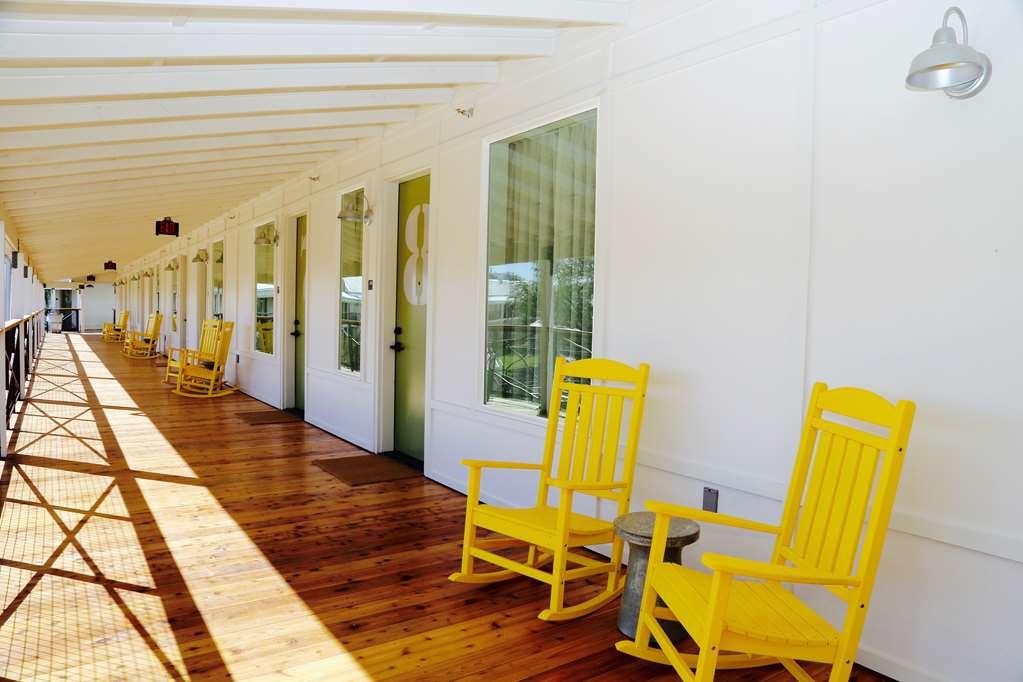 คาวัลรี คอร์ต, บาย วาเลนเซีย โฮเทล กรุ๊ป Hotel คอลเลจสเตชัน ห้อง รูปภาพ